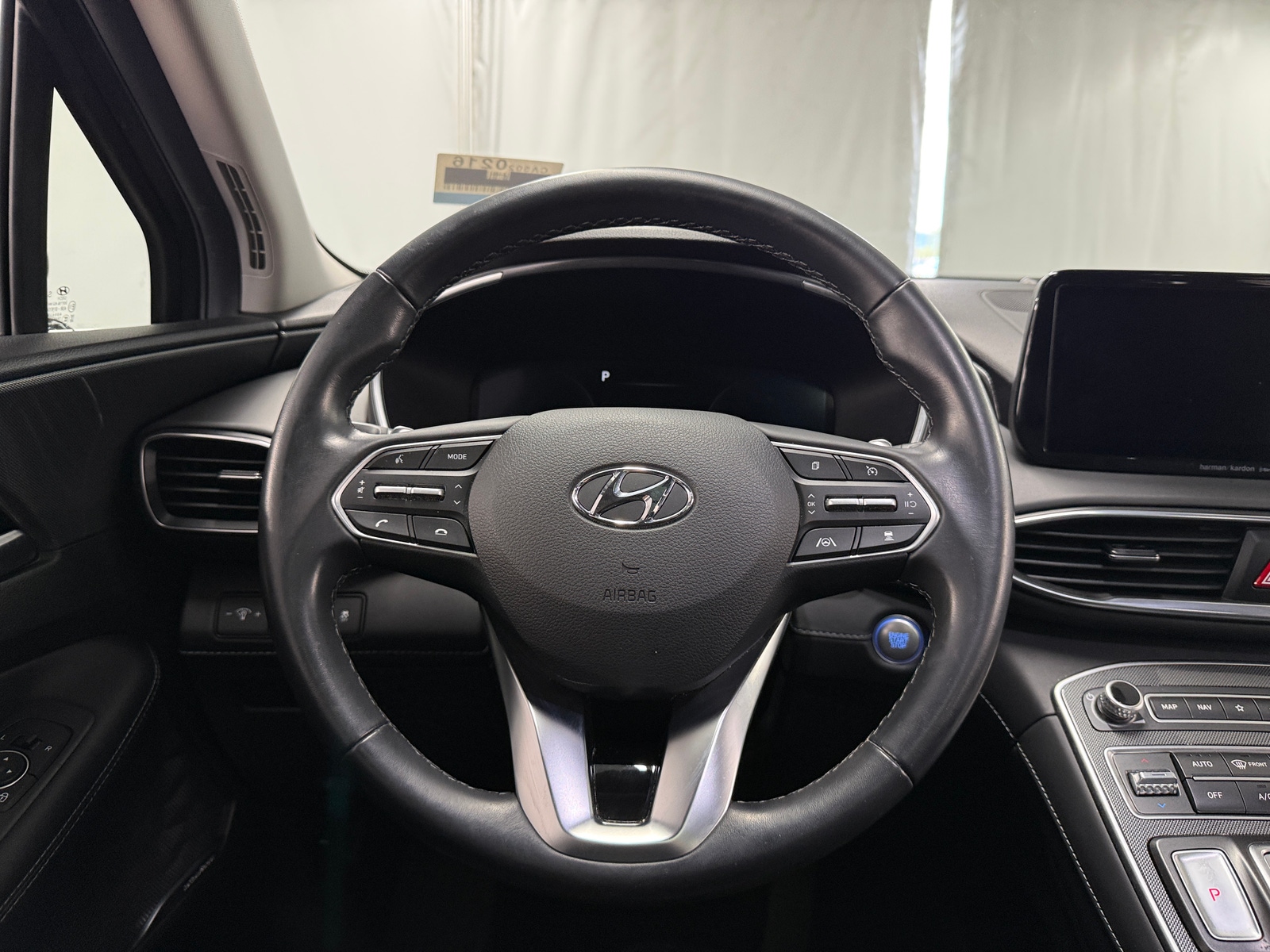 Thumbnail: 2022 Hyundai Santa Fe - 4