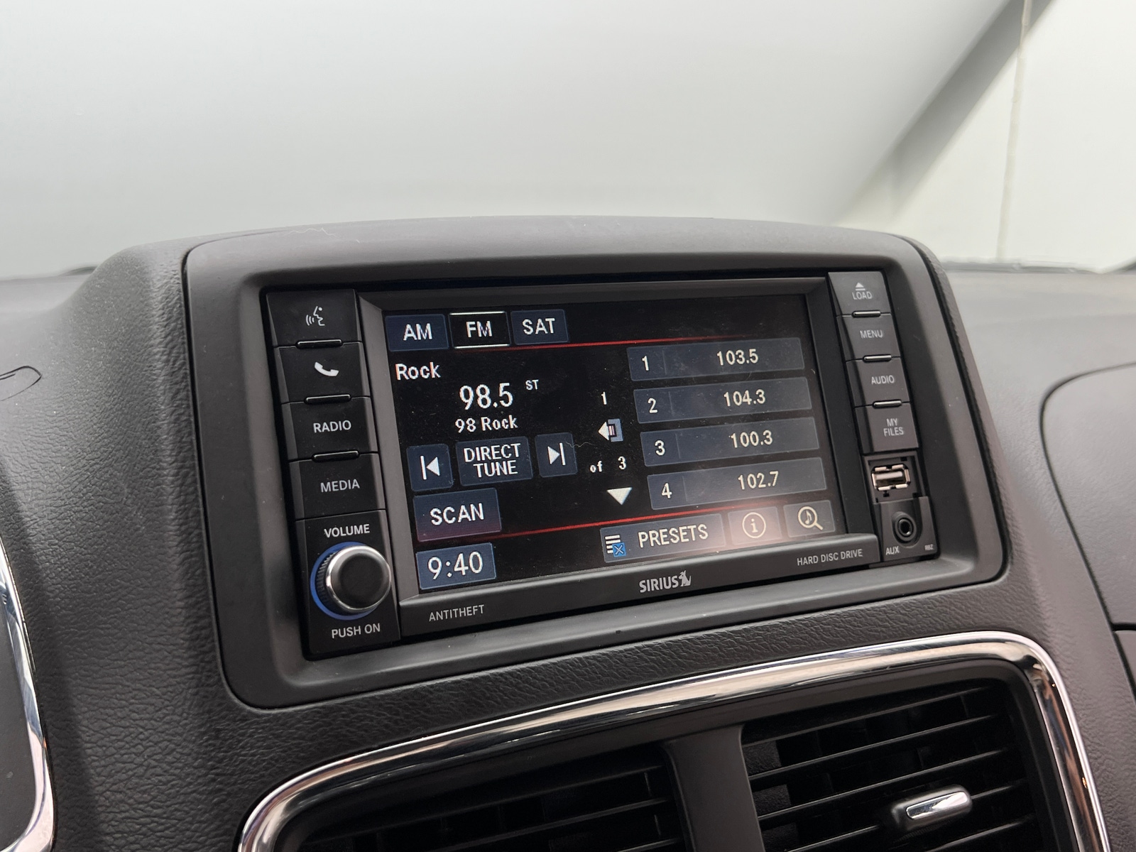 Thumbnail: 2016 Dodge Grand Caravan - 4