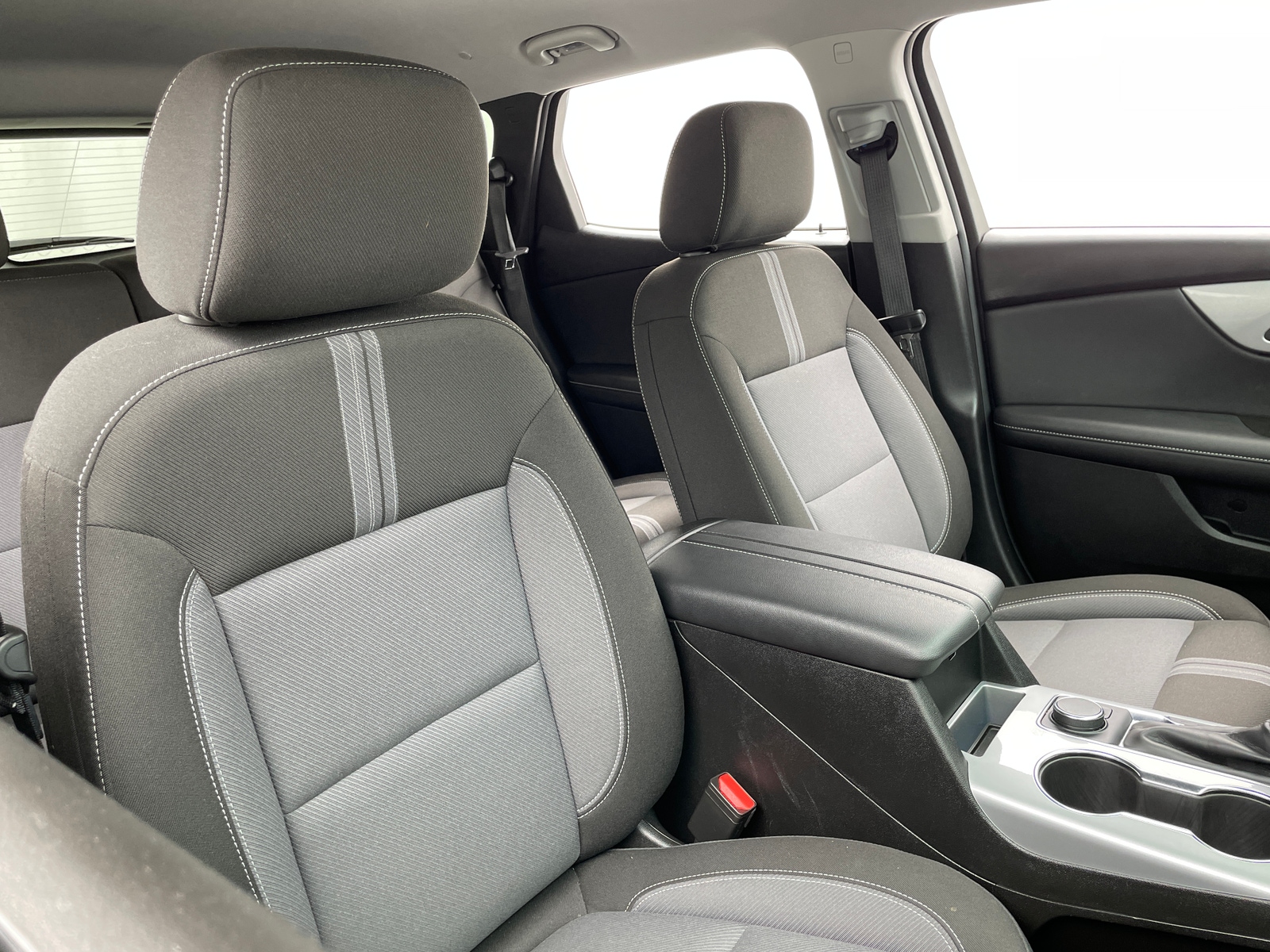 Thumbnail: 2025 Chevrolet Blazer - 2