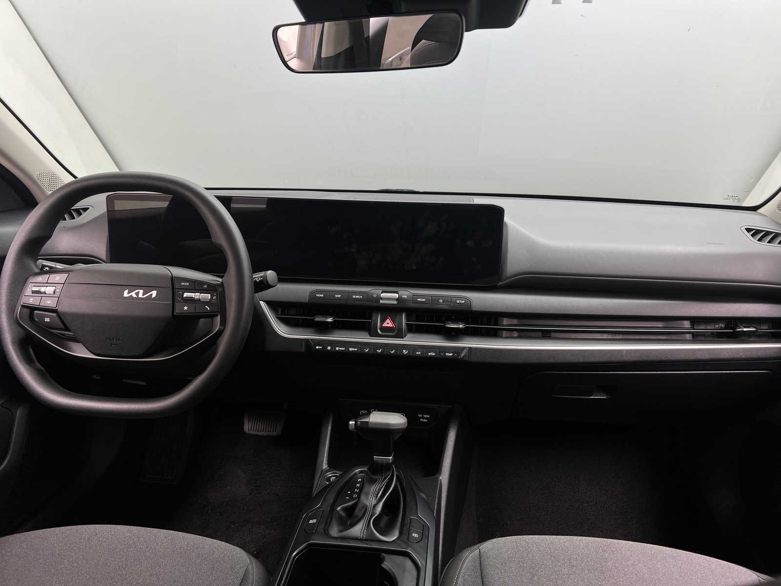 Thumbnail: 2025 Kia K4 - 3