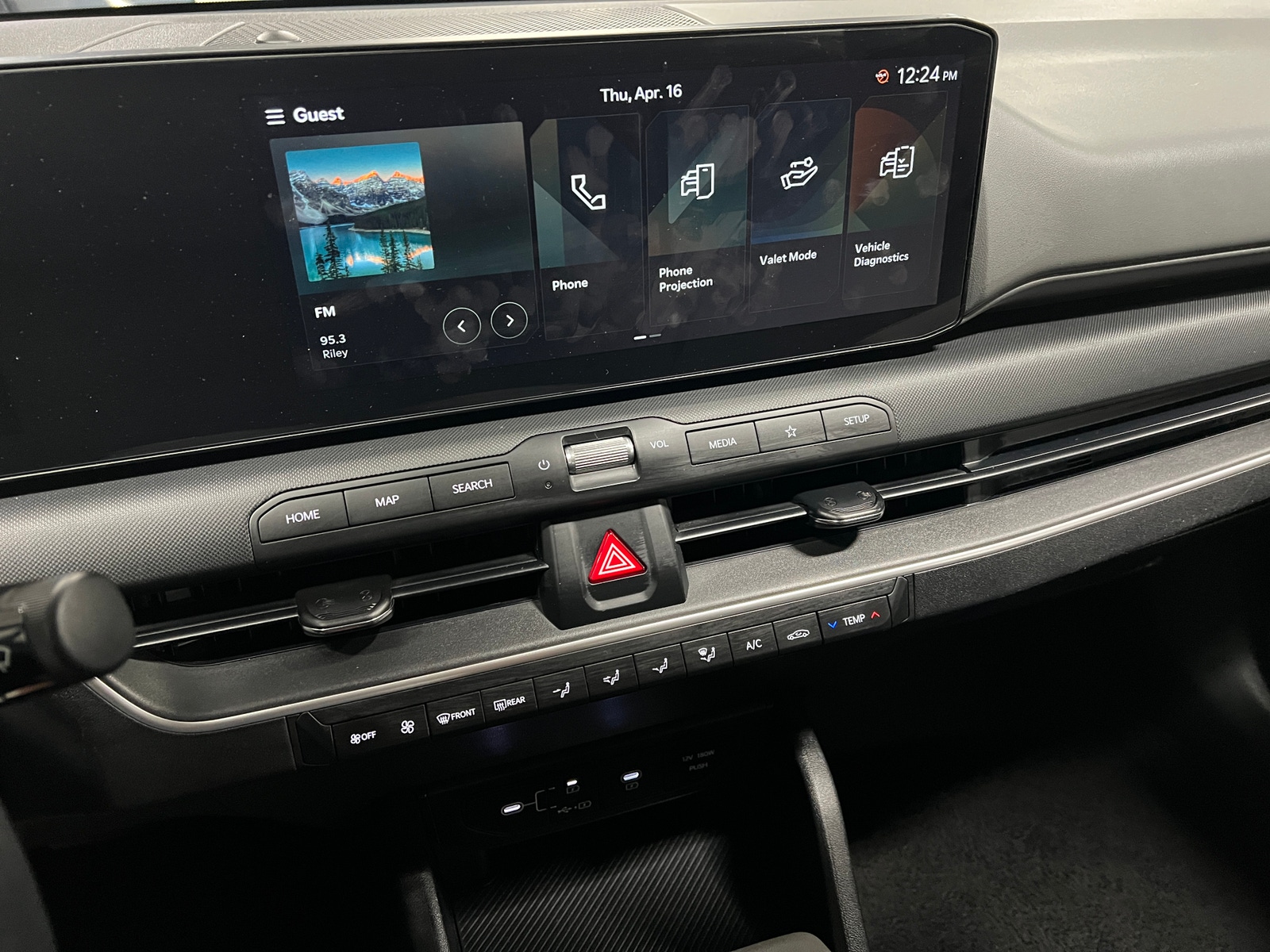 Thumbnail: 2025 Kia K4 - 4