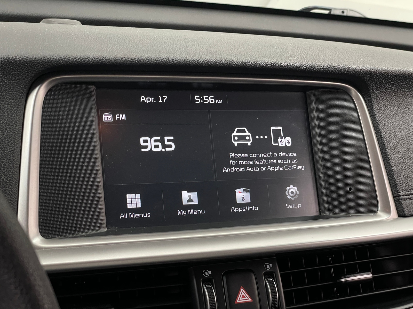 Thumbnail: 2019 Kia Optima - 4