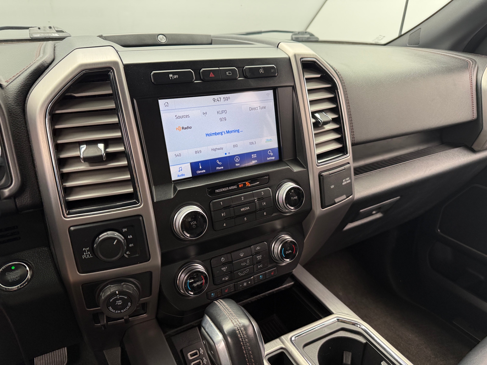 Thumbnail: 2020 Ford Econoline - 3