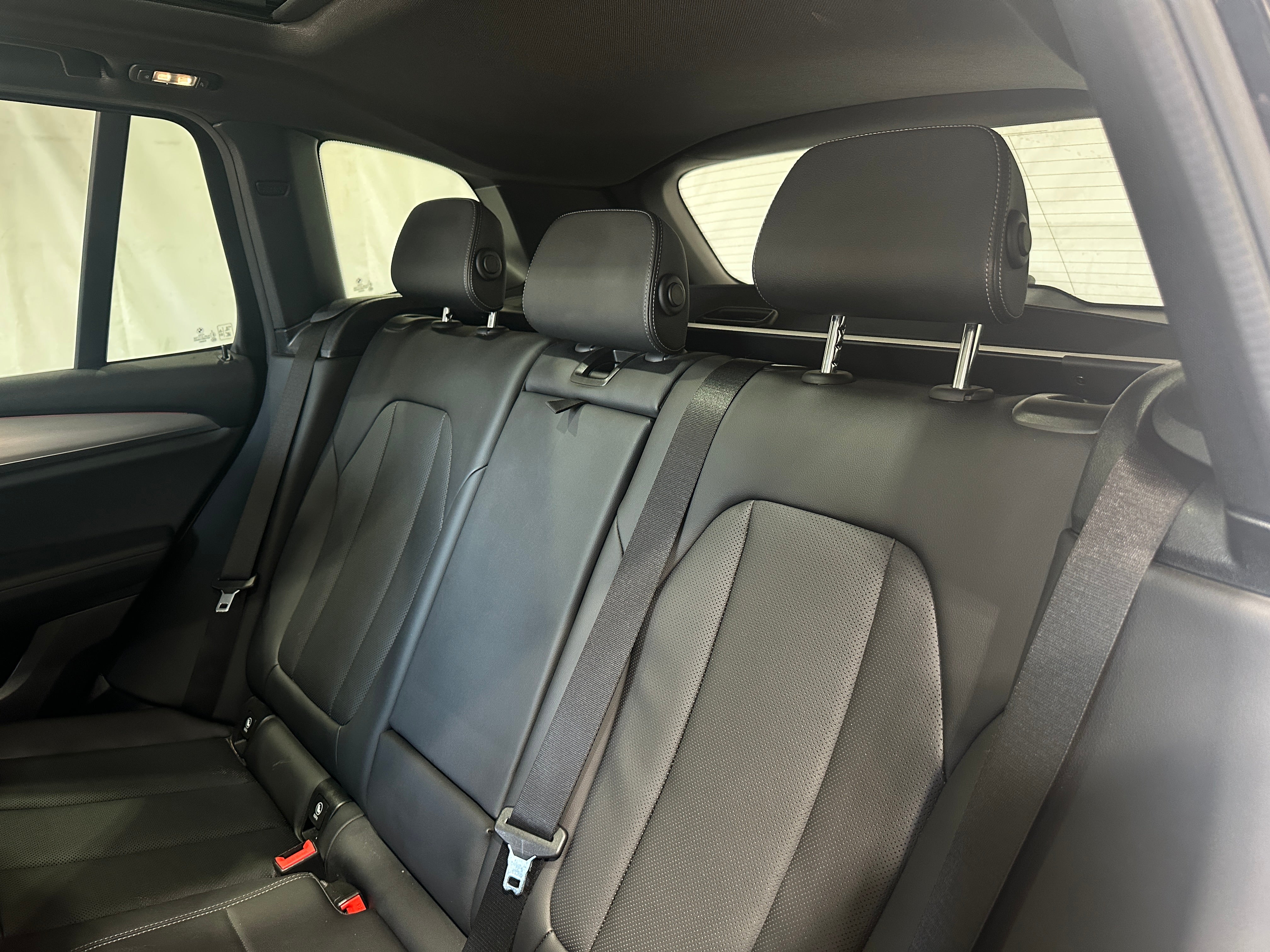 2022 BMW X3 30i - Photo 7