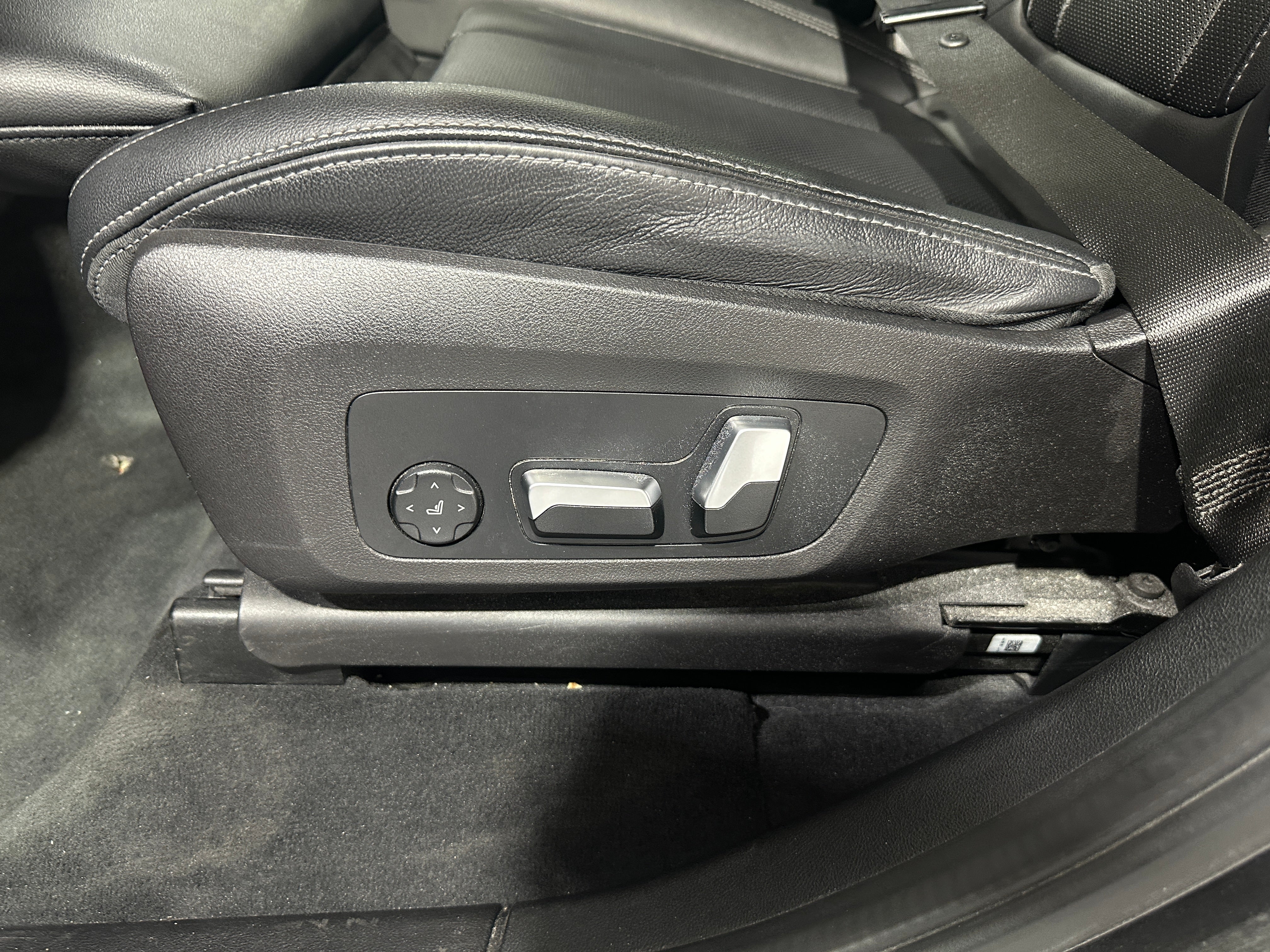 2022 BMW X3 30i - Photo 11