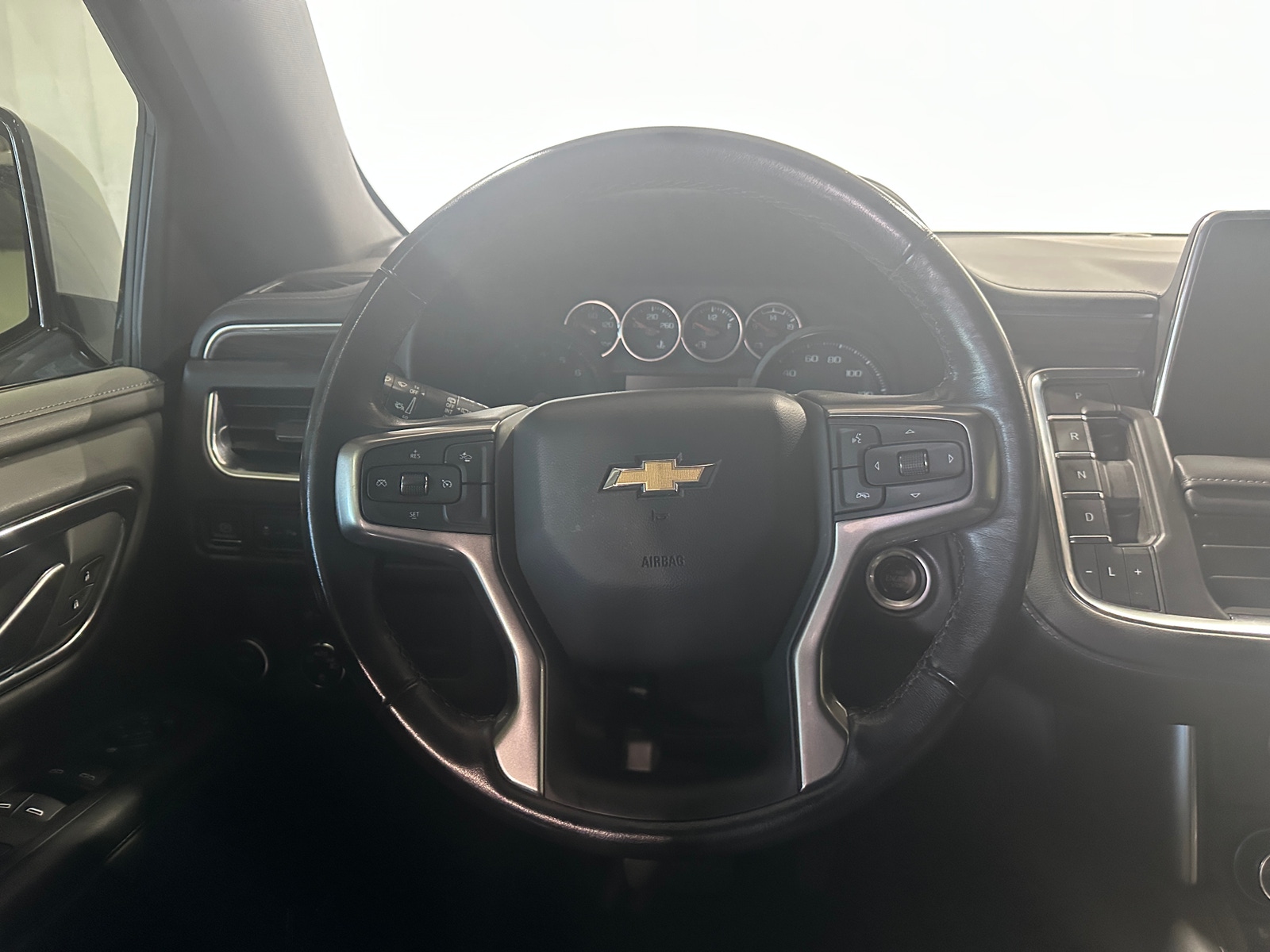 Thumbnail: 2021 Chevrolet Tahoe - 4