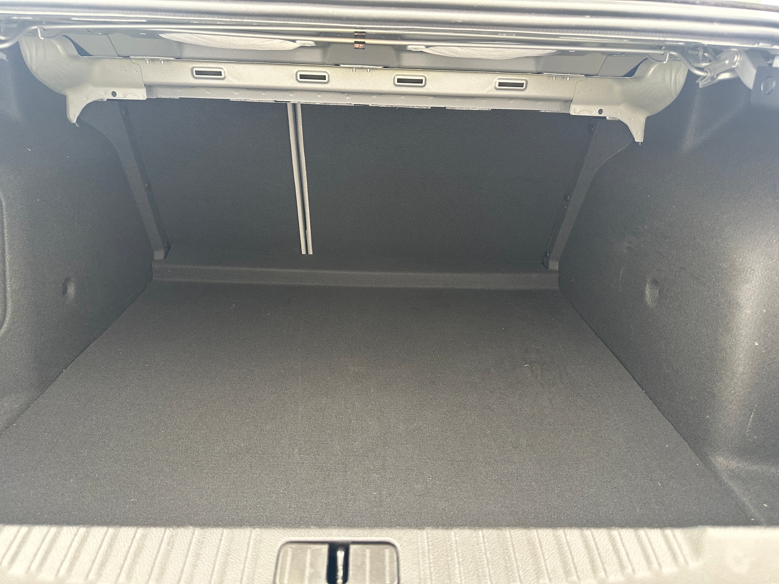 Thumbnail: 2016 Buick Verano - 6