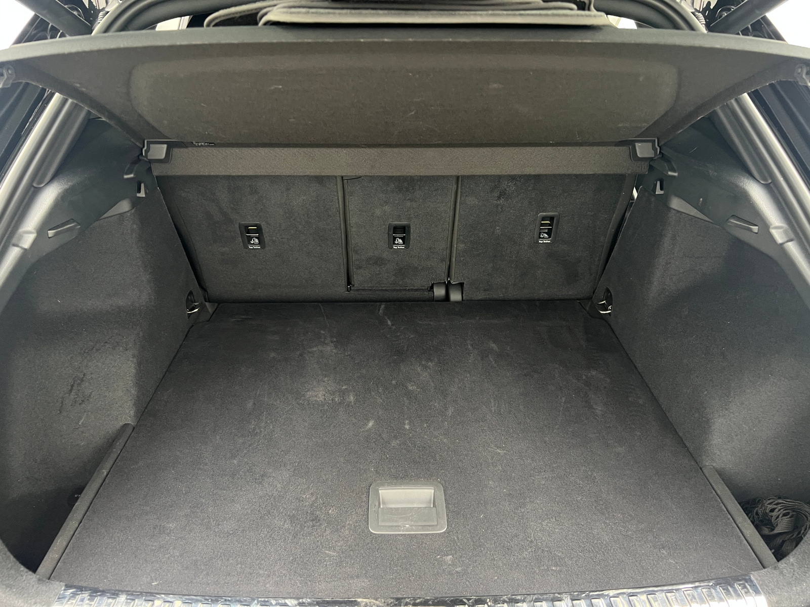 Thumbnail: 2019 Audi Q3 - 6