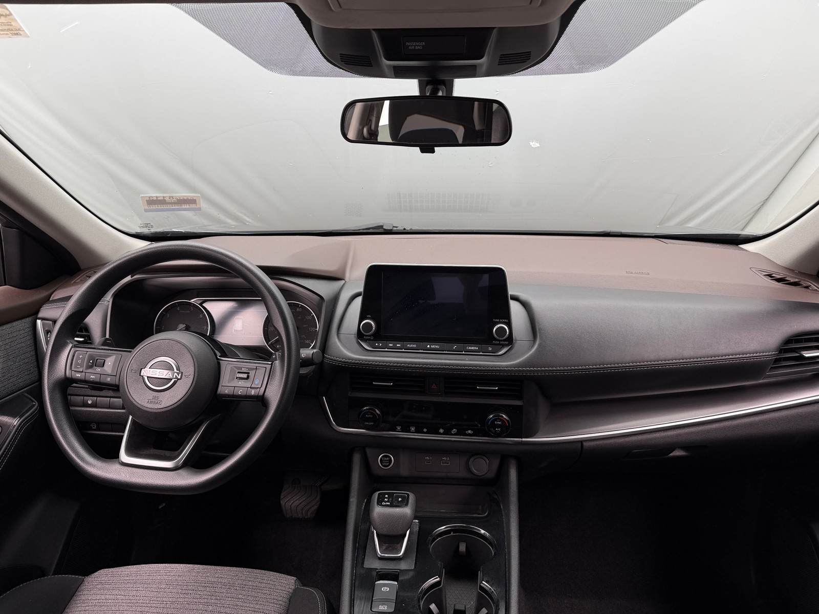 Thumbnail: 2023 Nissan Rogue - 3