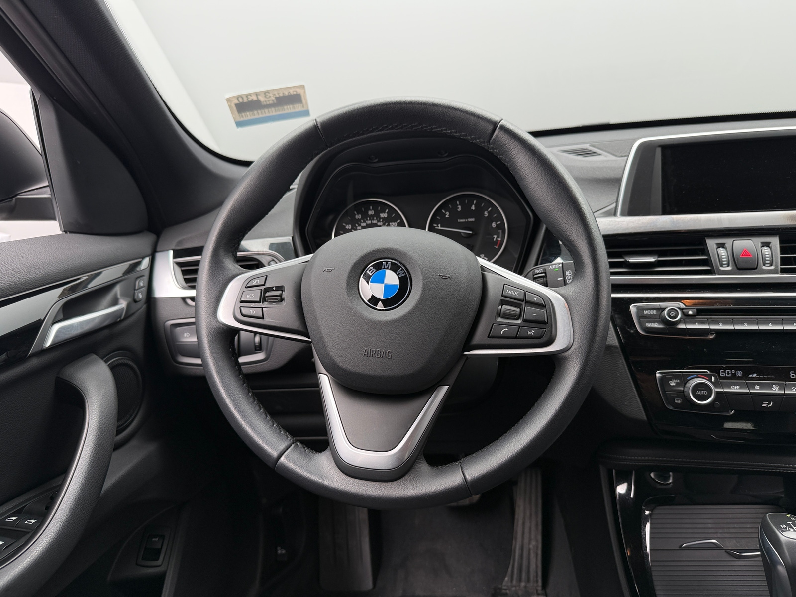 Thumbnail: 2016 BMW X1 - 4