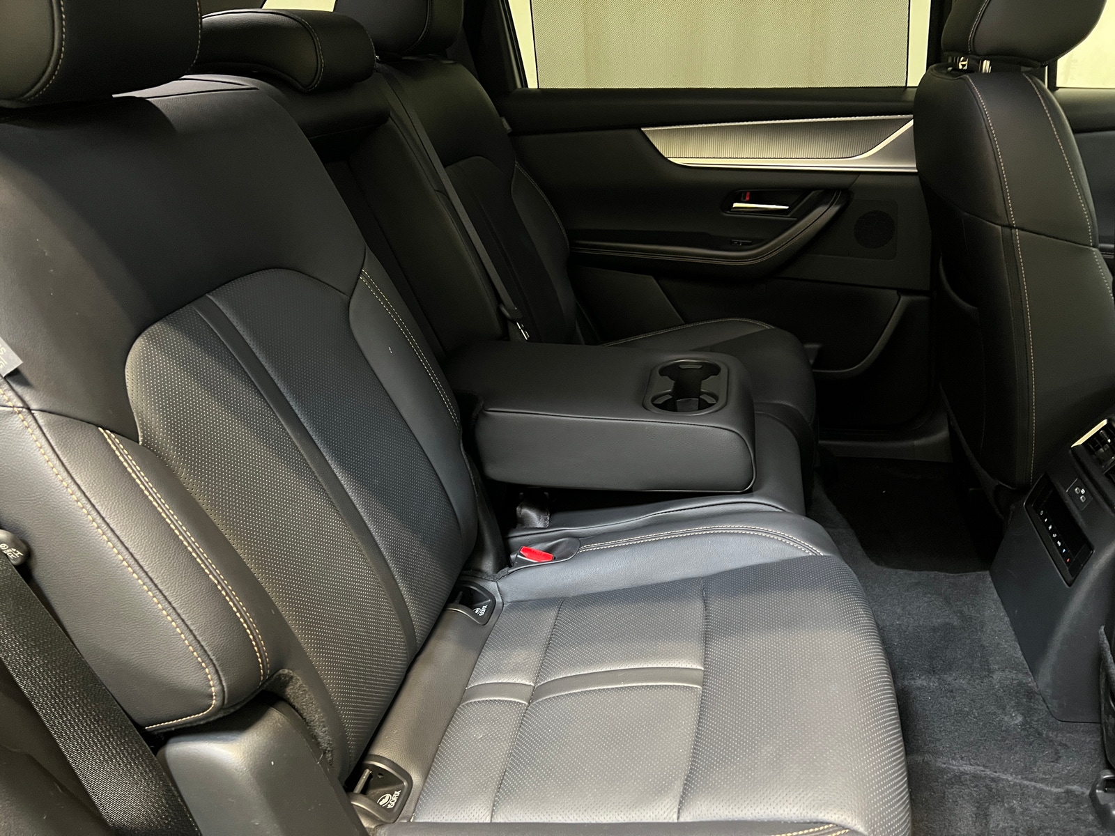 Thumbnail: 2025 Mazda CX-90 - 5