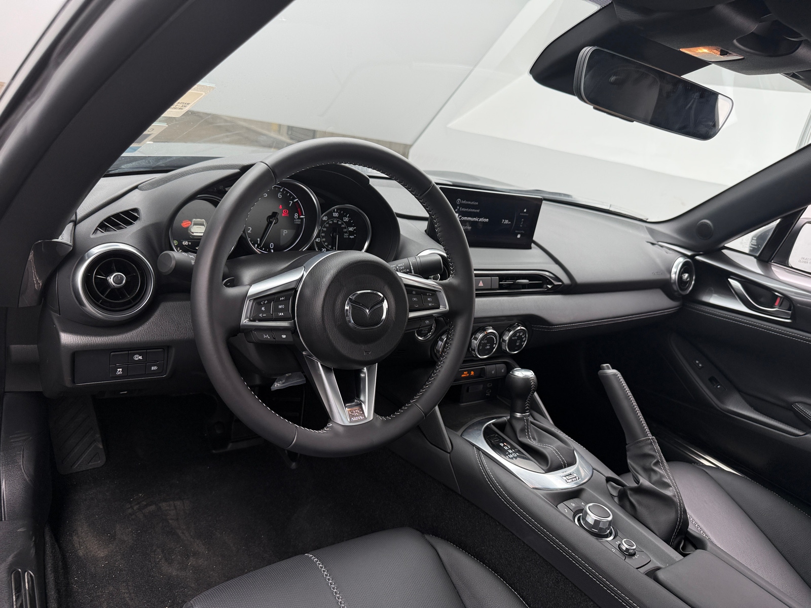Thumbnail: 2025 Mazda MX-5 Miata - 2