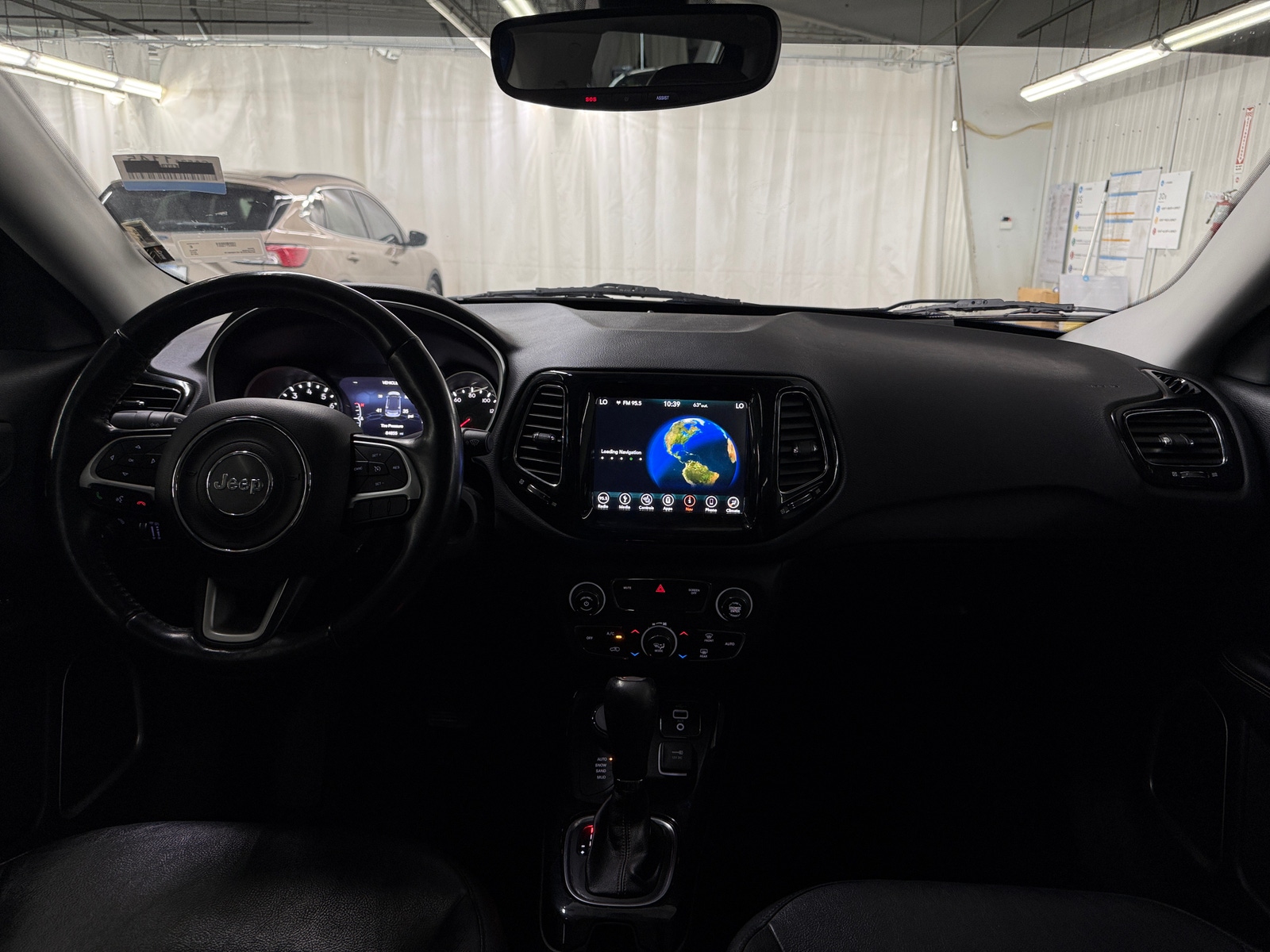 Thumbnail: 2019 Jeep Compass - 2