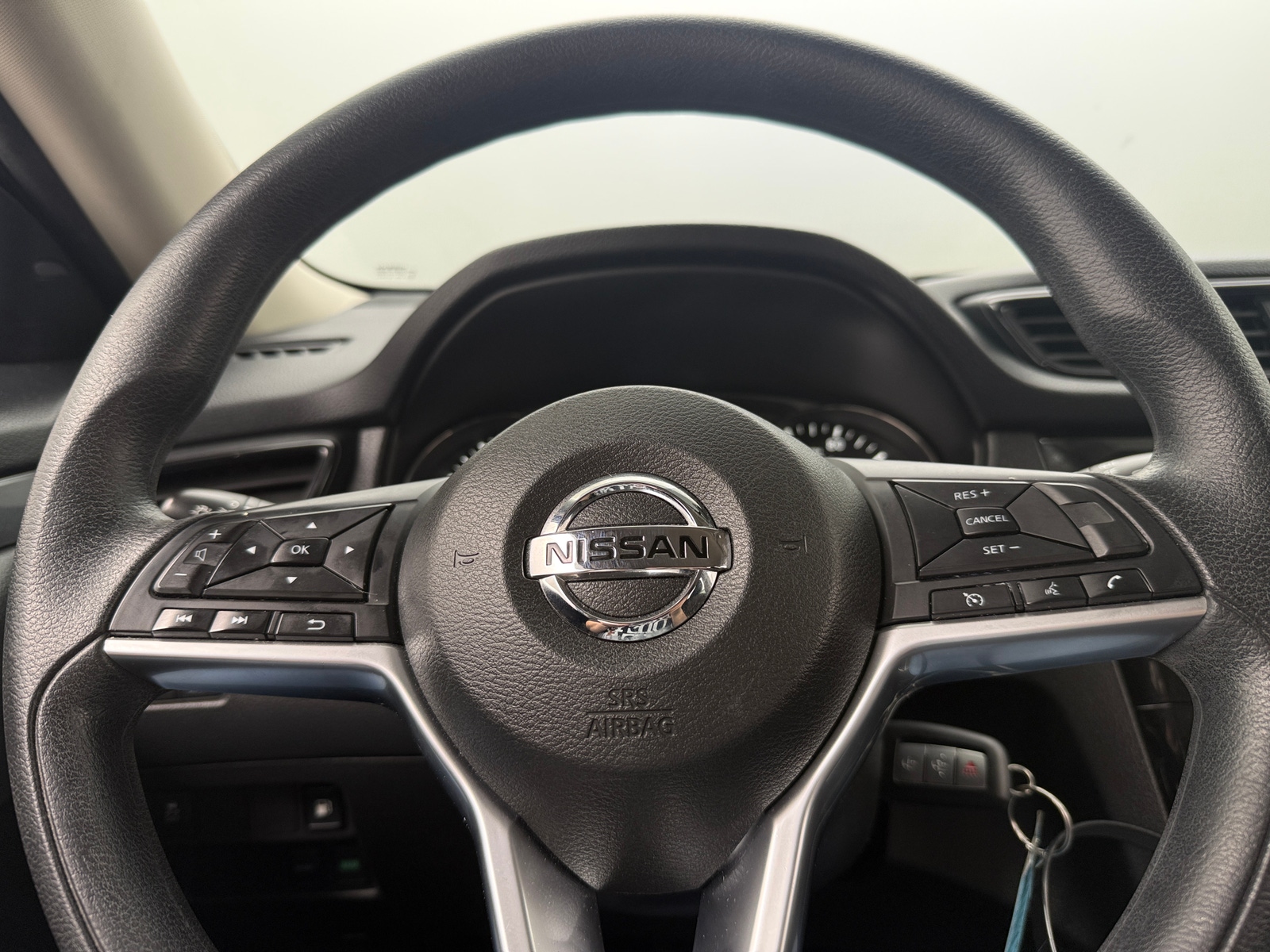 Thumbnail: 2018 Nissan Rogue - 5