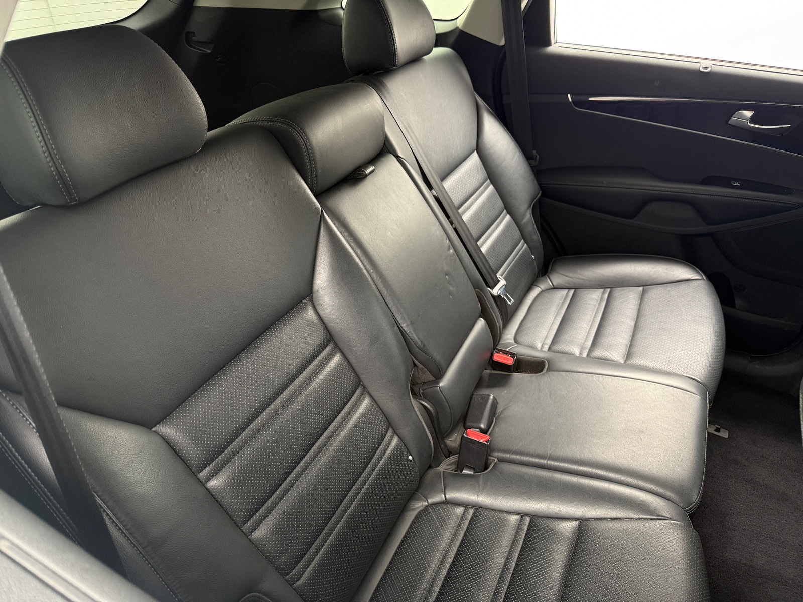 Thumbnail: 2018 Kia Sorento - 5