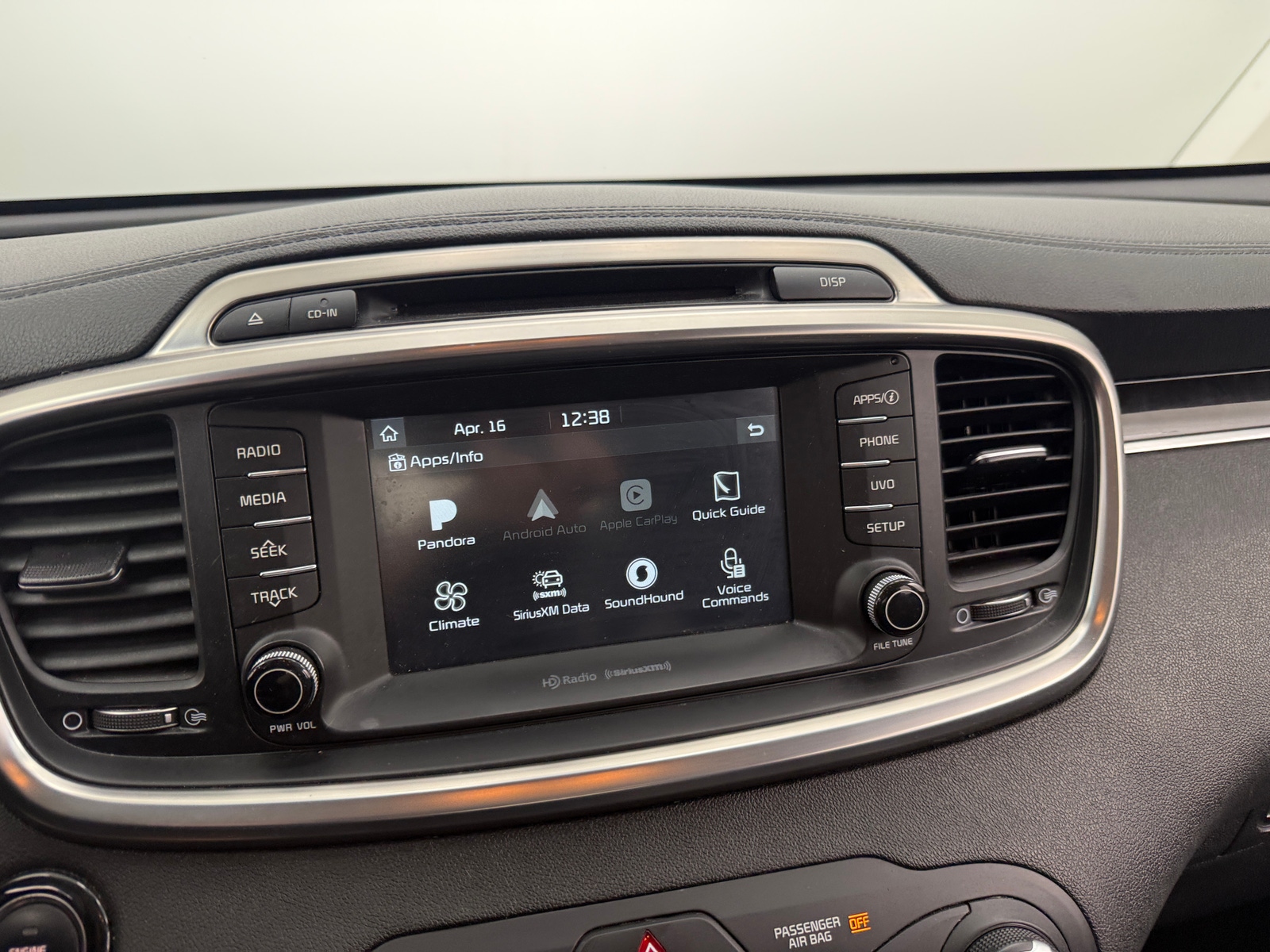 Thumbnail: 2018 Kia Sorento - 3