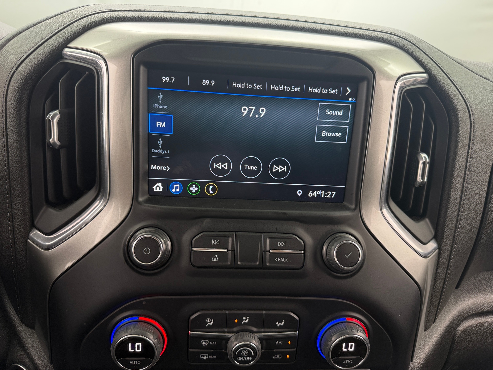 Thumbnail: 2021 Chevrolet Silverado 1500 - 4