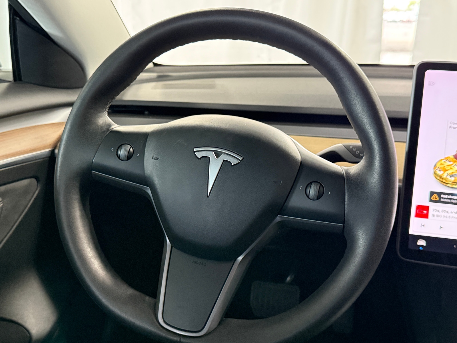 Thumbnail: 2022 Tesla Model 3 - 4