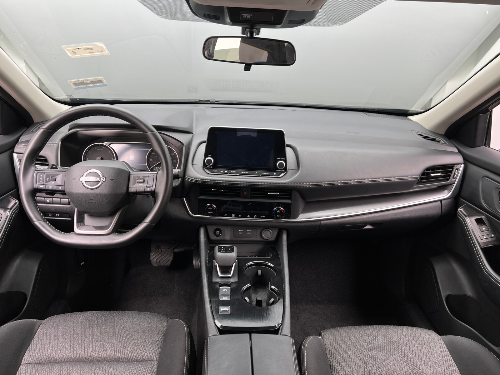 Thumbnail: 2025 Nissan Rogue - 3