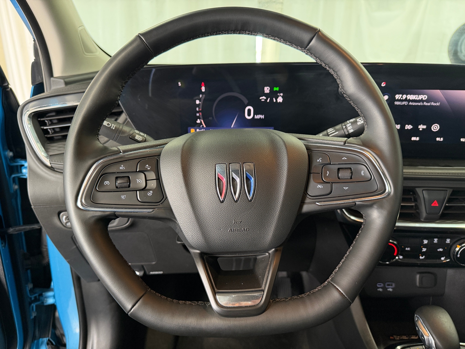 Thumbnail: 2025 Buick Encore GX - 4