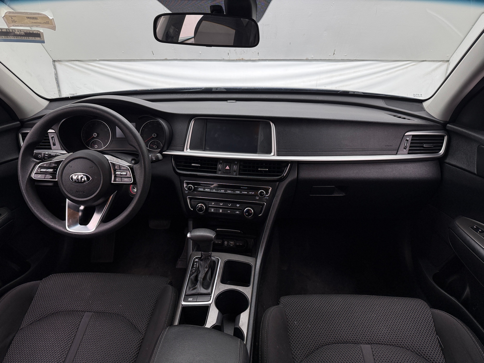 Thumbnail: 2019 Kia Optima - 3