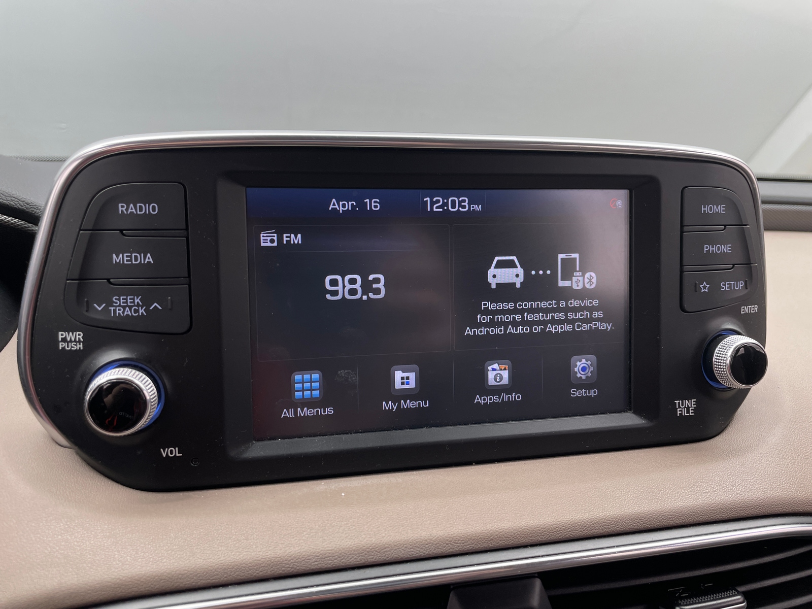 Thumbnail: 2019 Hyundai Santa Fe - 4