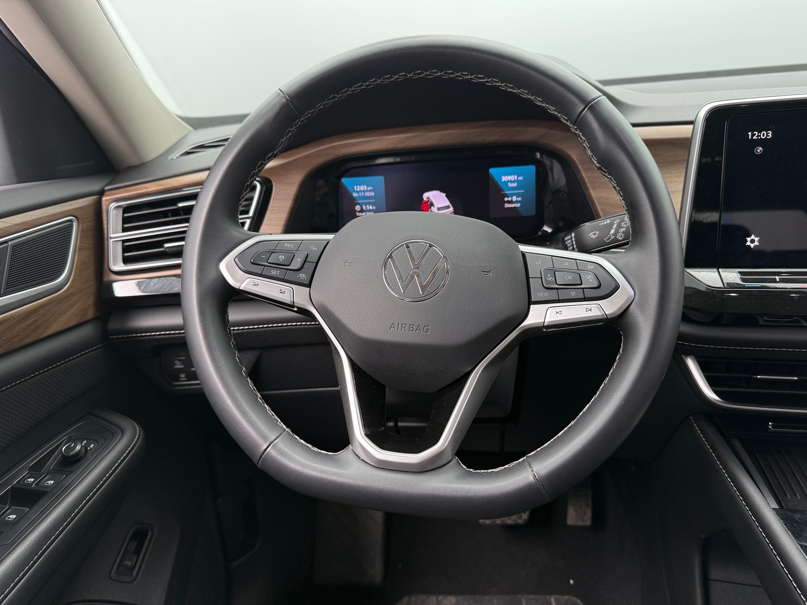 Thumbnail: 2025 Volkswagen Atlas - 4