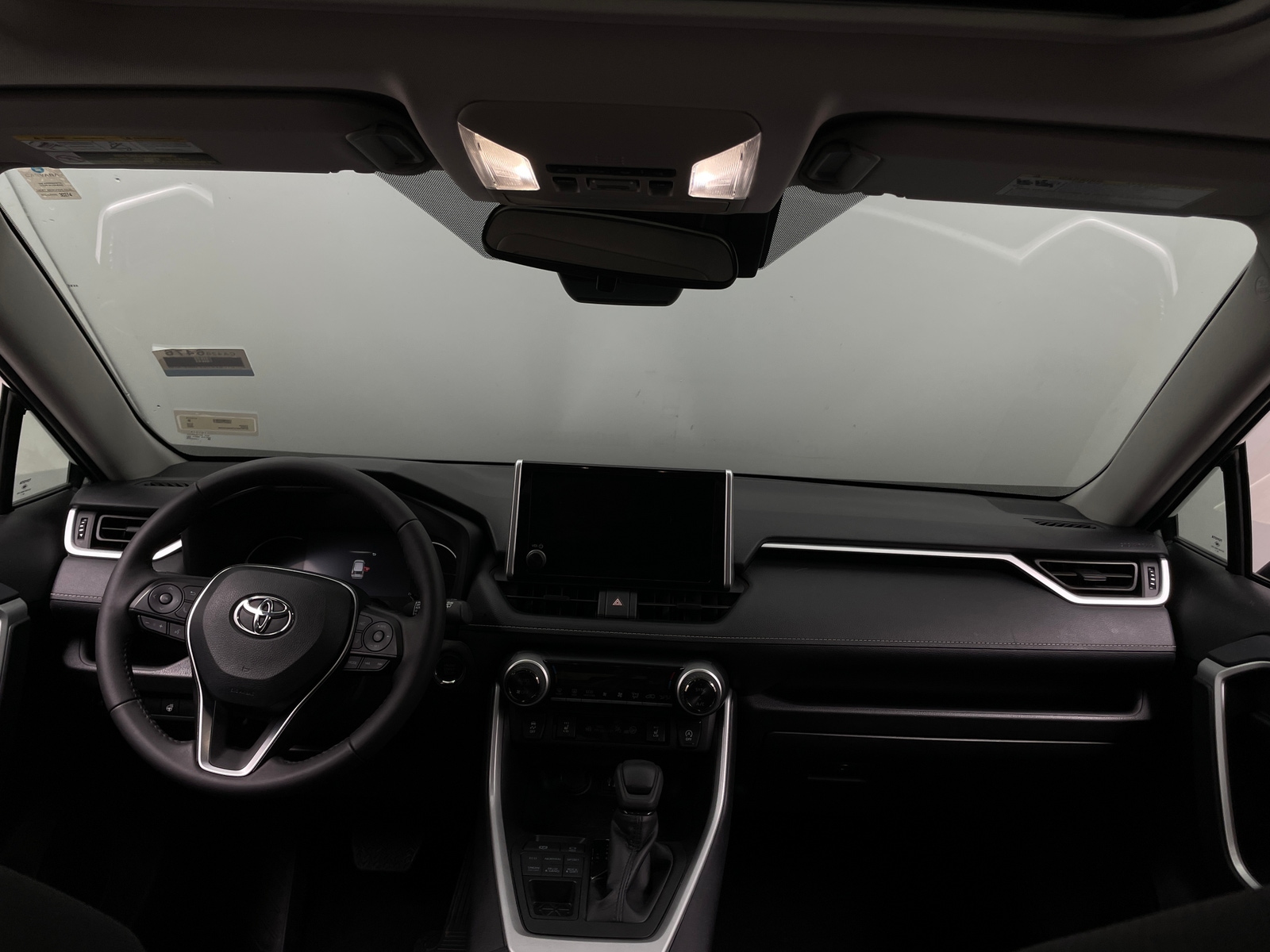 Thumbnail: 2025 Toyota RAV4 - 3