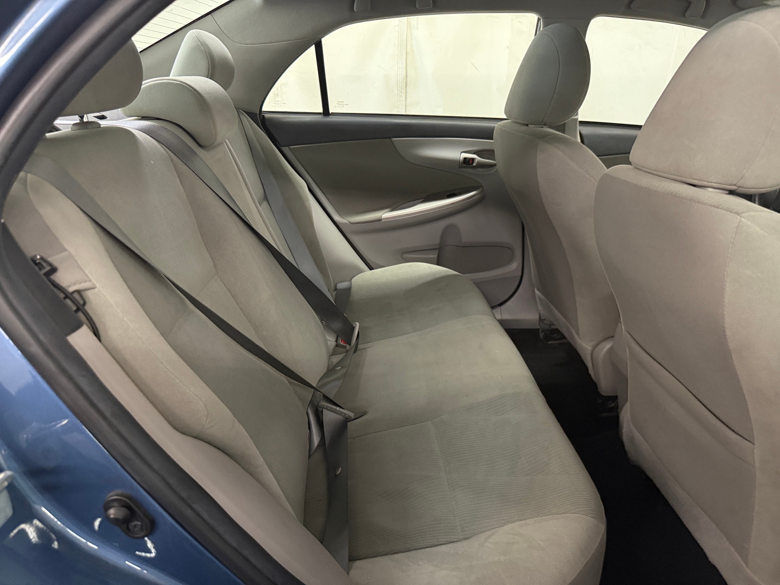 Thumbnail: 2013 Toyota Corolla - 6