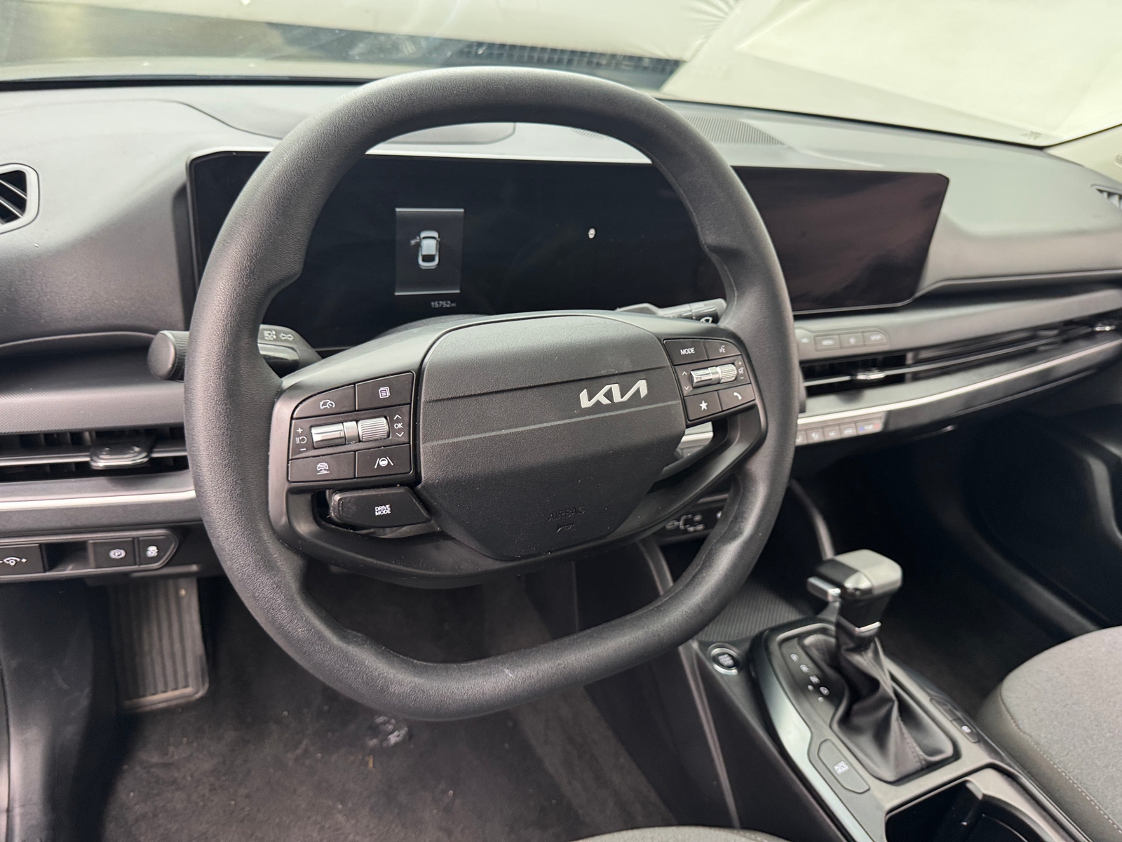 Thumbnail: 2025 Kia K4 - 5