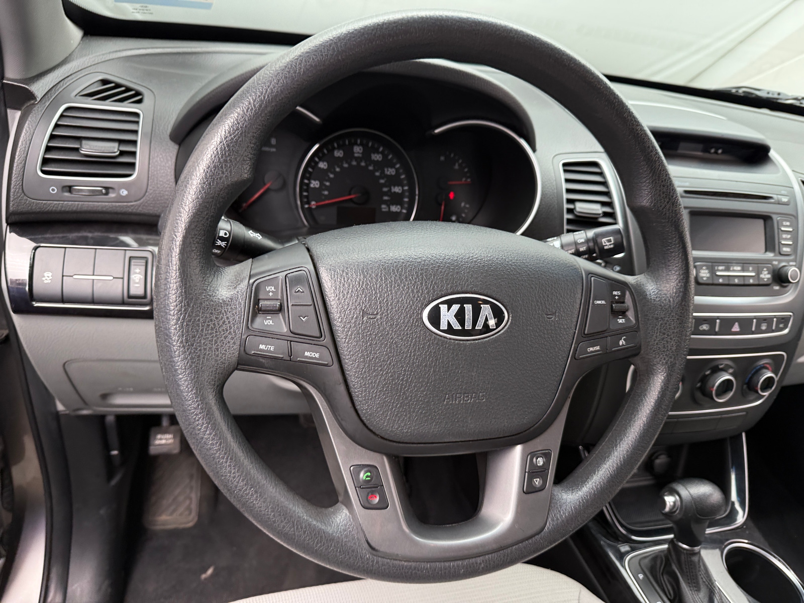 Thumbnail: 2015 Kia Sorento - 5