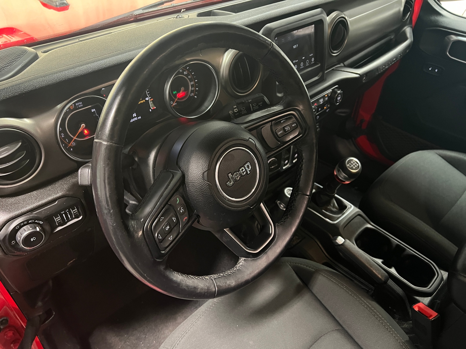 Thumbnail: 2020 Jeep Wrangler - 5