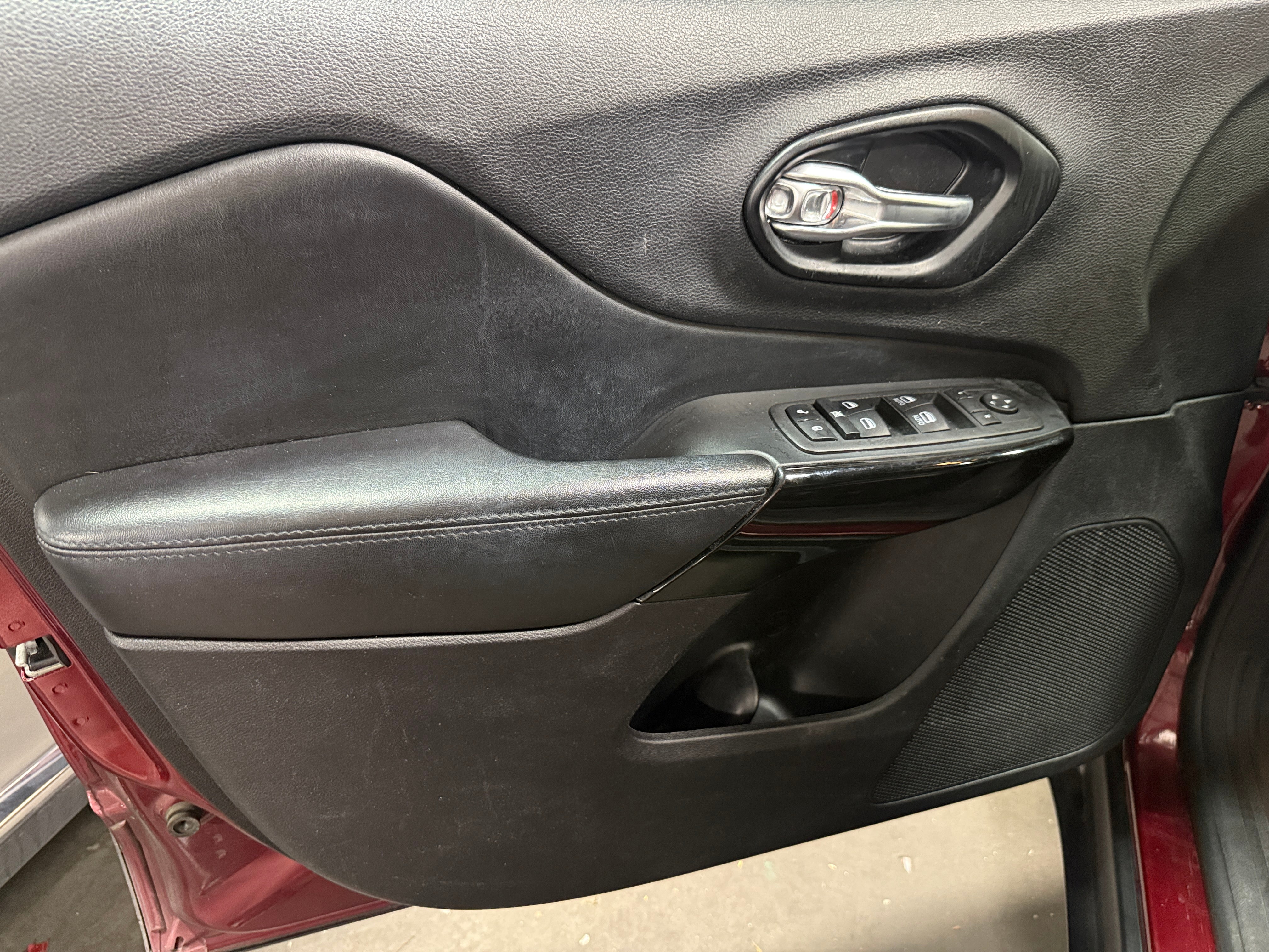 2021 Jeep Cherokee