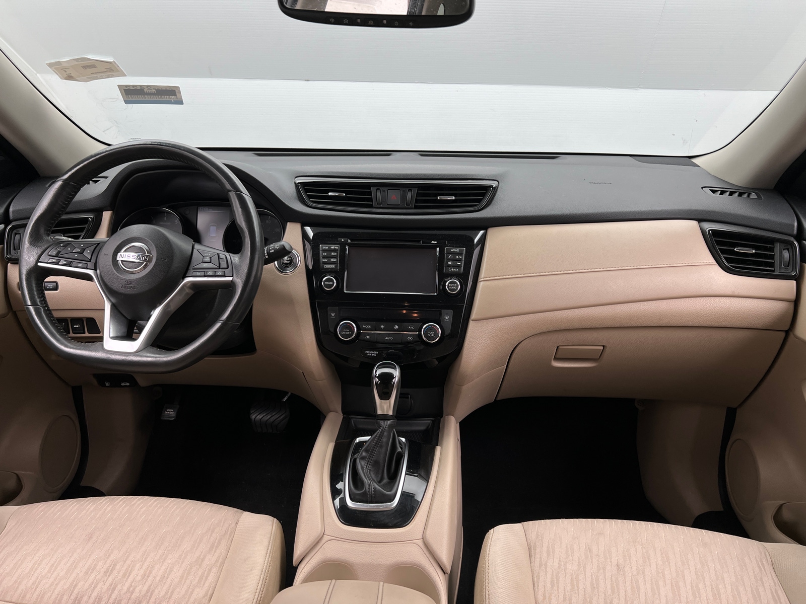 Thumbnail: 2017 Nissan Rogue - 3
