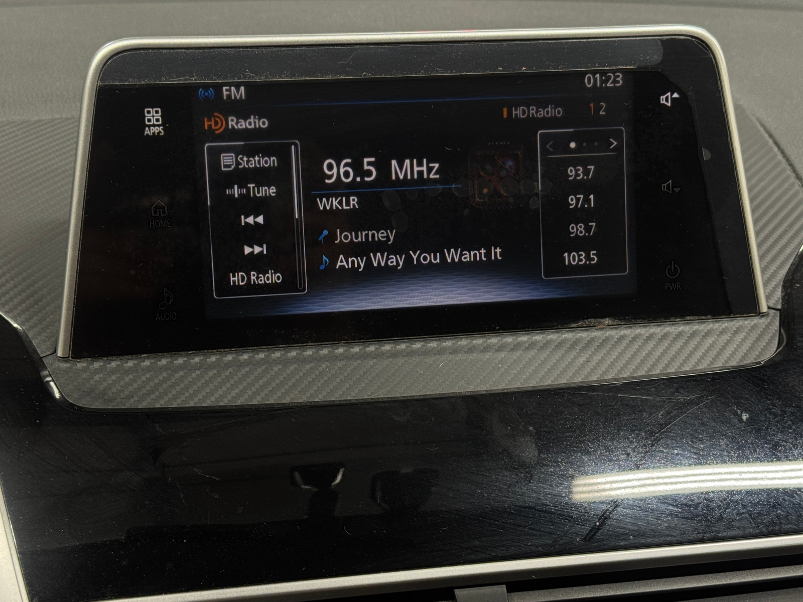 Thumbnail: 2018 Mitsubishi Eclipse Cross - 3