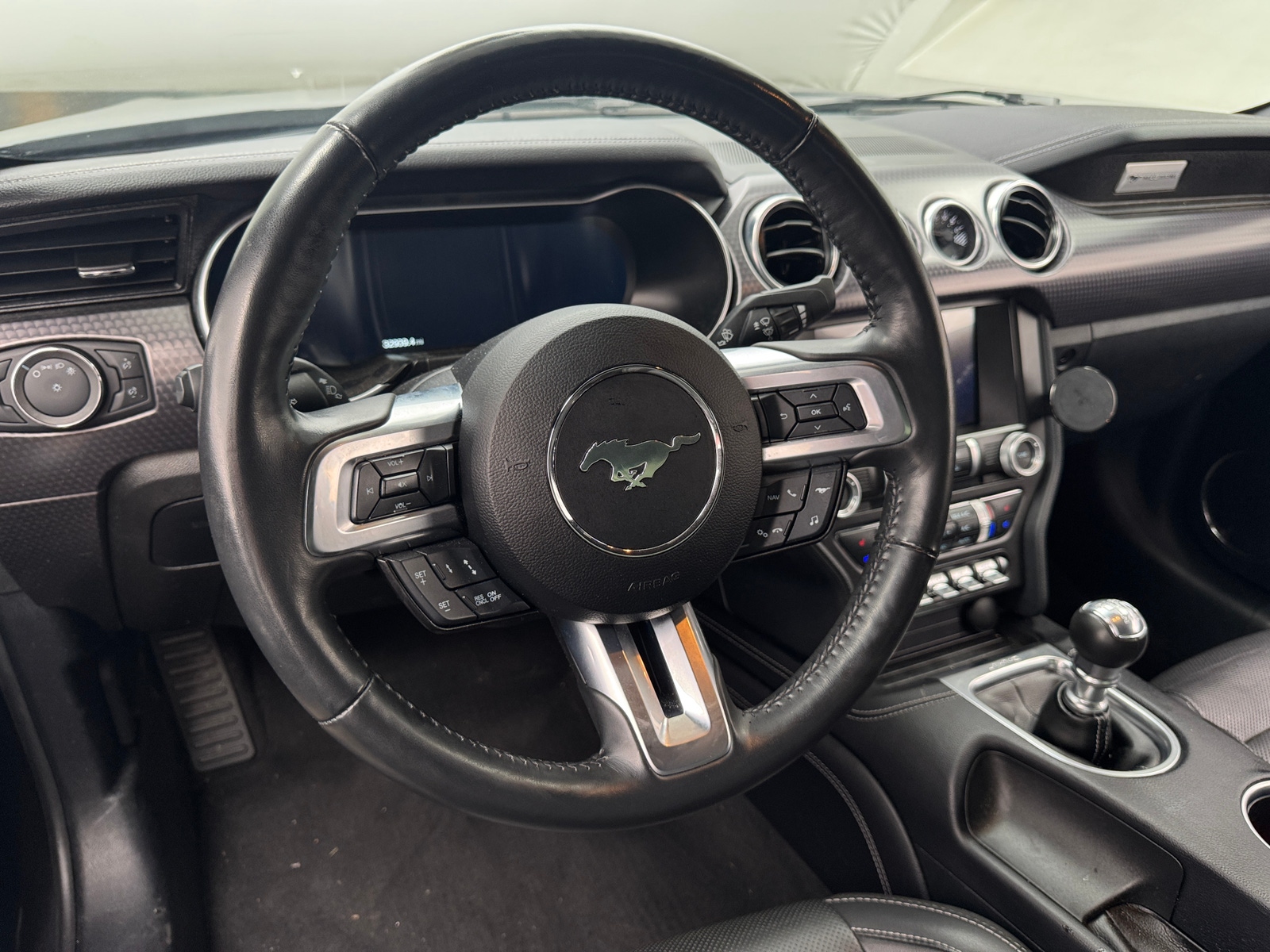 Thumbnail: 2022 Ford Mustang - 3