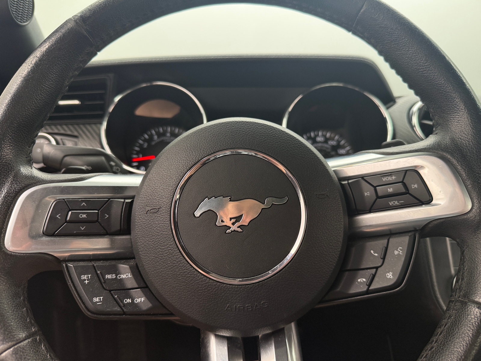 Thumbnail: 2015 Ford Mustang - 4