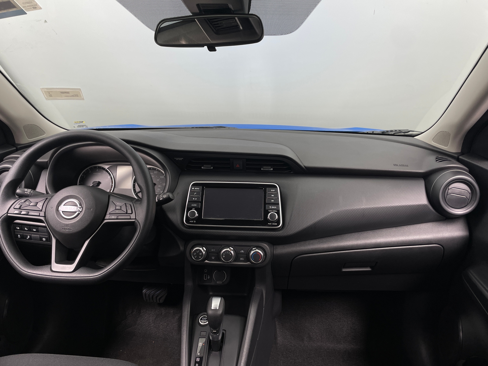 Thumbnail: 2025 Nissan Kicks - 3