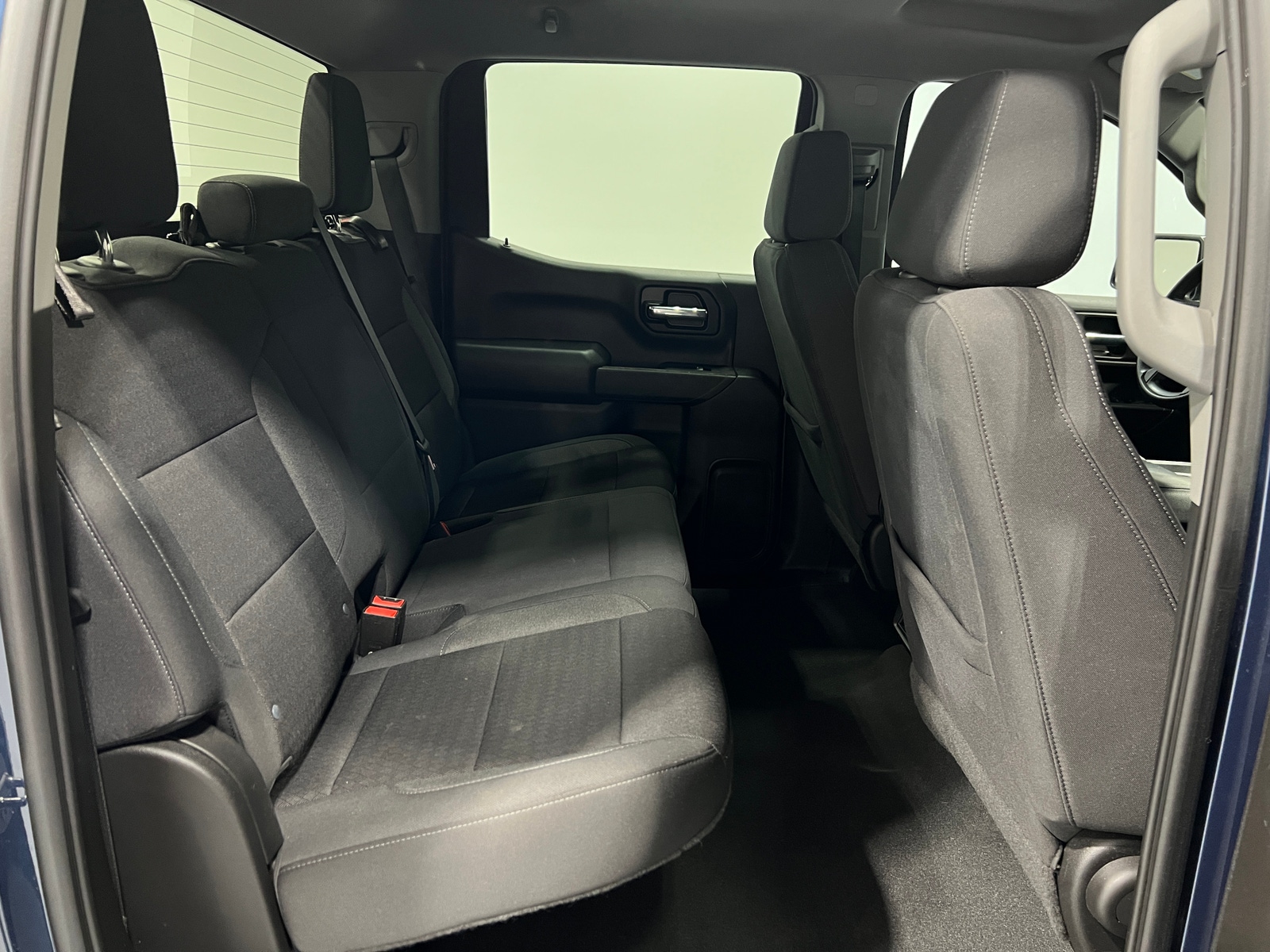 Thumbnail: 2022 Chevrolet Silverado 1500 - 6