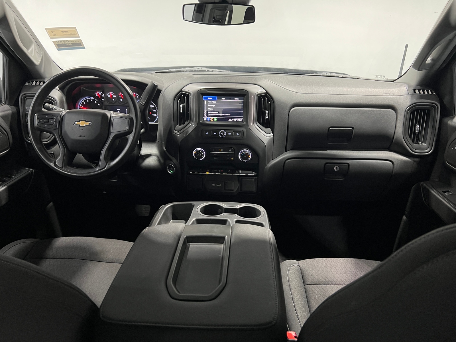 Thumbnail: 2022 Chevrolet Silverado 1500 - 3