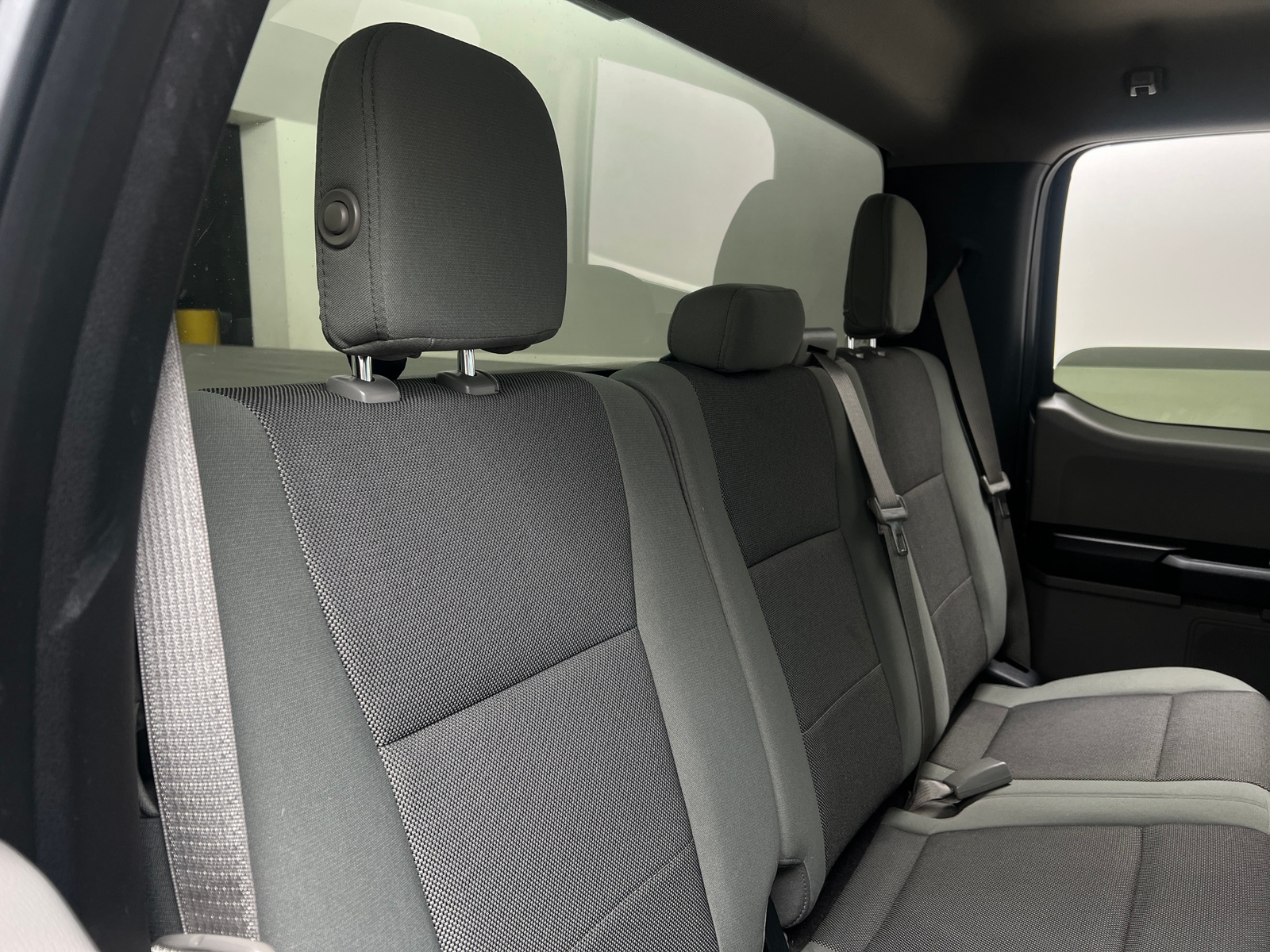 Thumbnail: 2016 Ford Econoline - 6