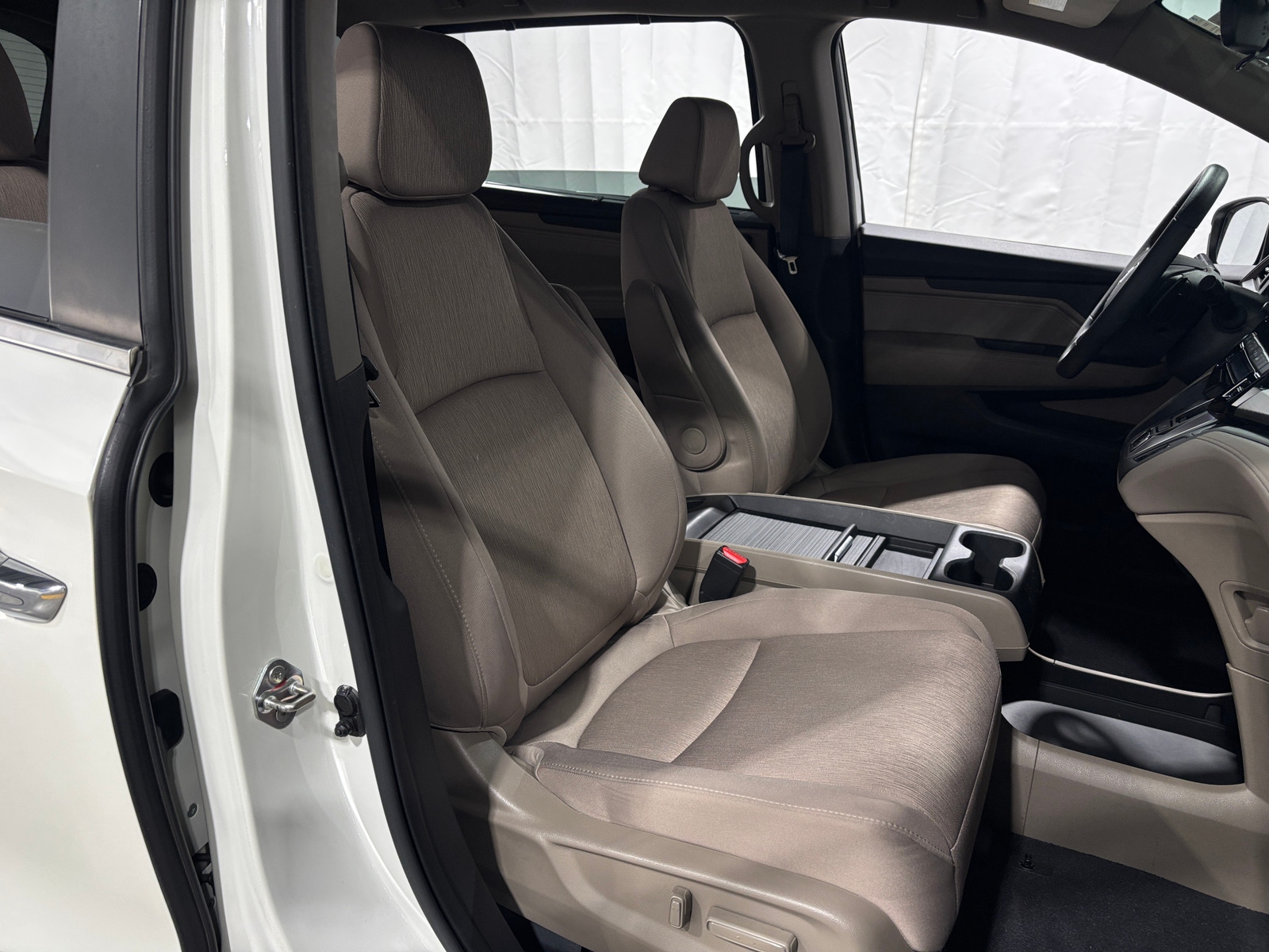 Thumbnail: 2019 Honda Odyssey - 2