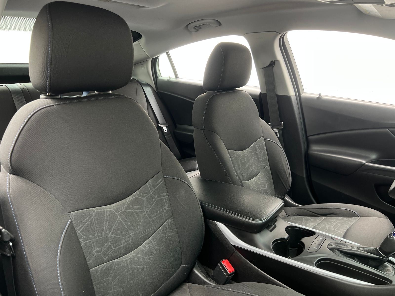 Thumbnail: 2018 Chevrolet Volt - 2