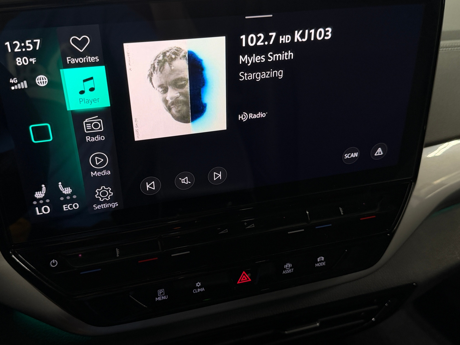 Thumbnail: 2023 Volkswagen ID.4 - 3