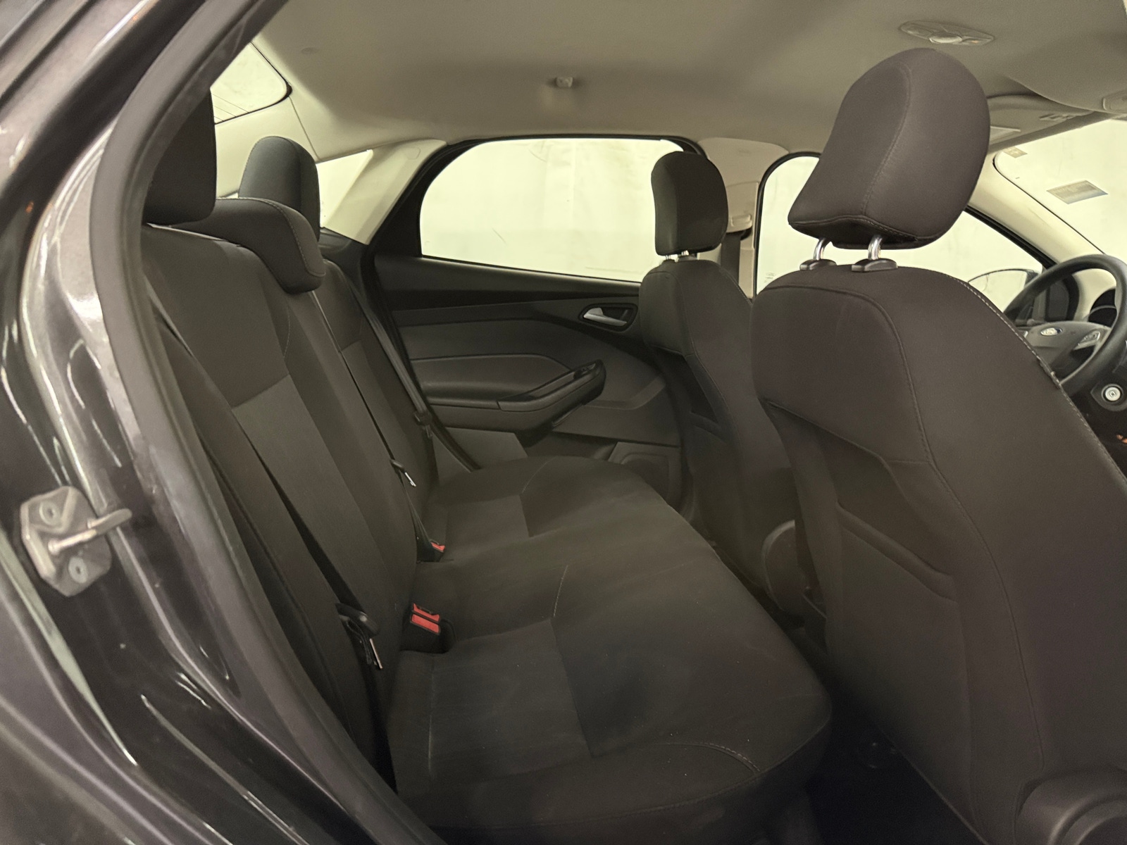 Thumbnail: 2015 Ford Focus - 6