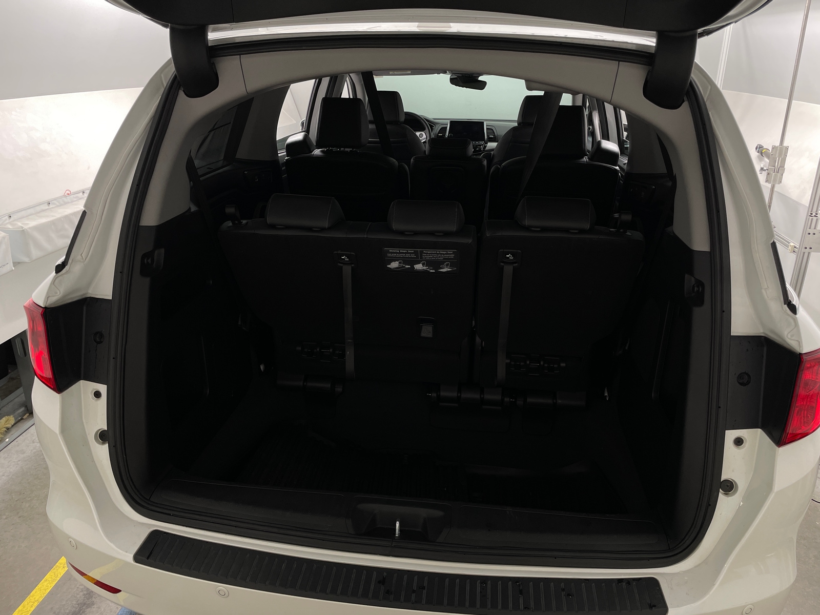 Thumbnail: 2022 Honda Odyssey - 6