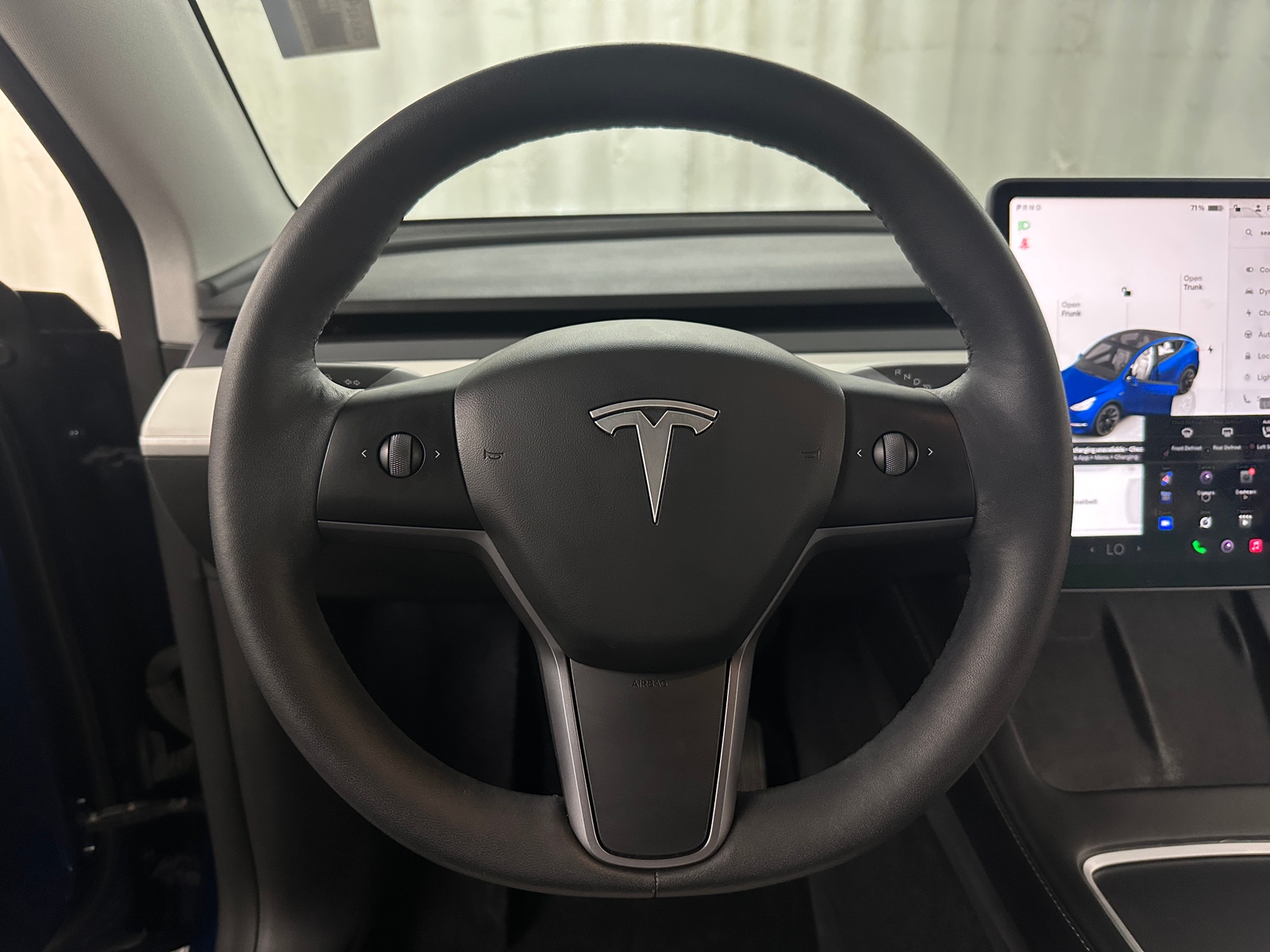 Thumbnail: 2022 Tesla Model Y - 4