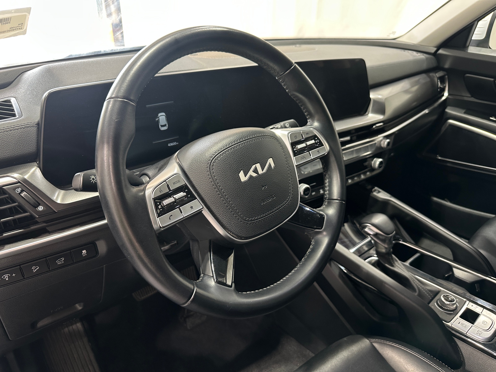 Thumbnail: 2025 Kia Telluride - 4