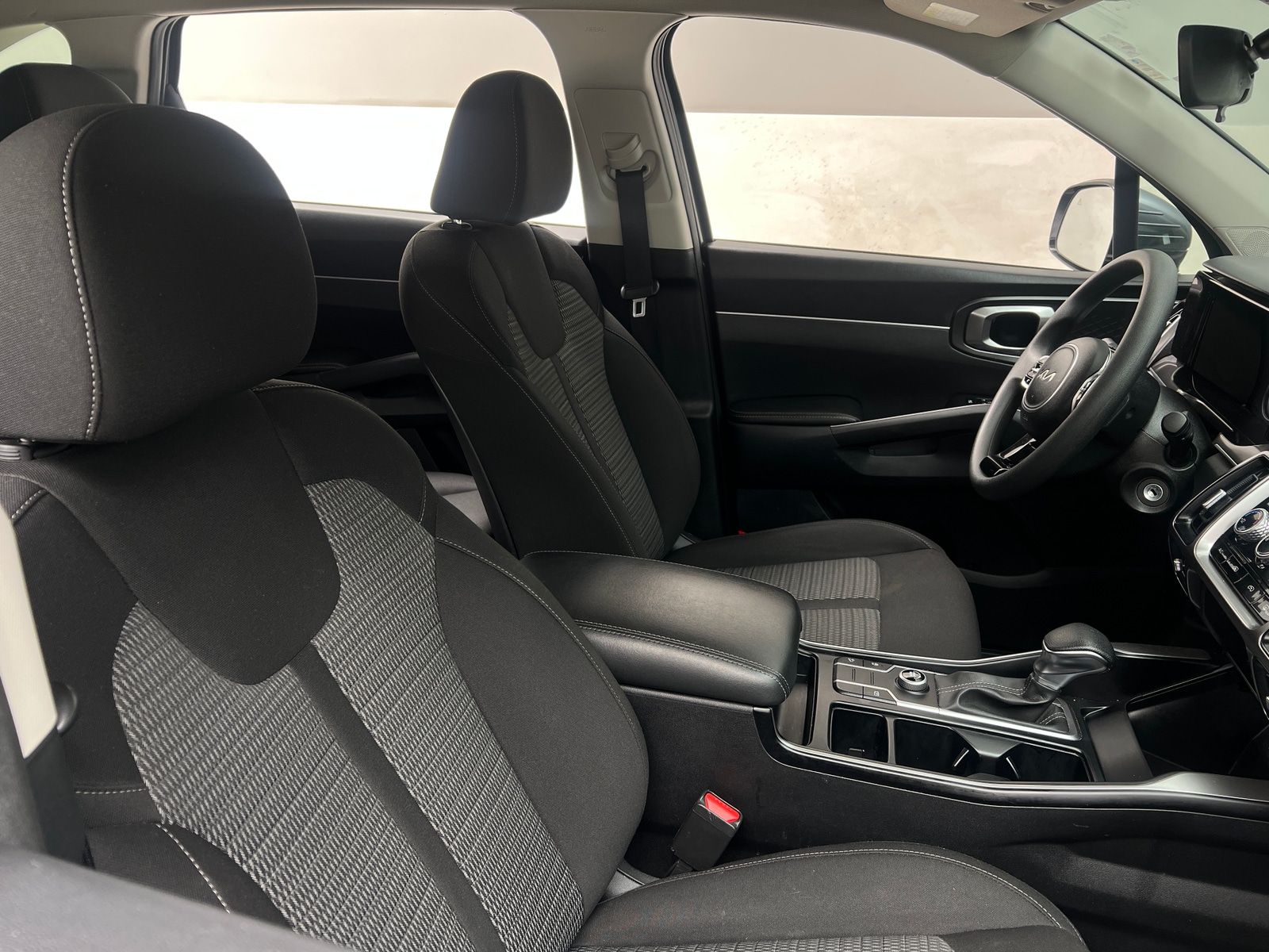 Thumbnail: 2023 Kia Sorento - 2