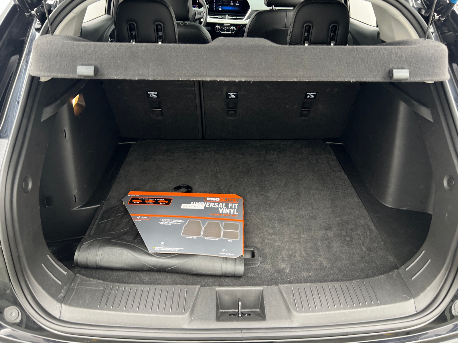 Thumbnail: 2025 Chevrolet Trax - 7